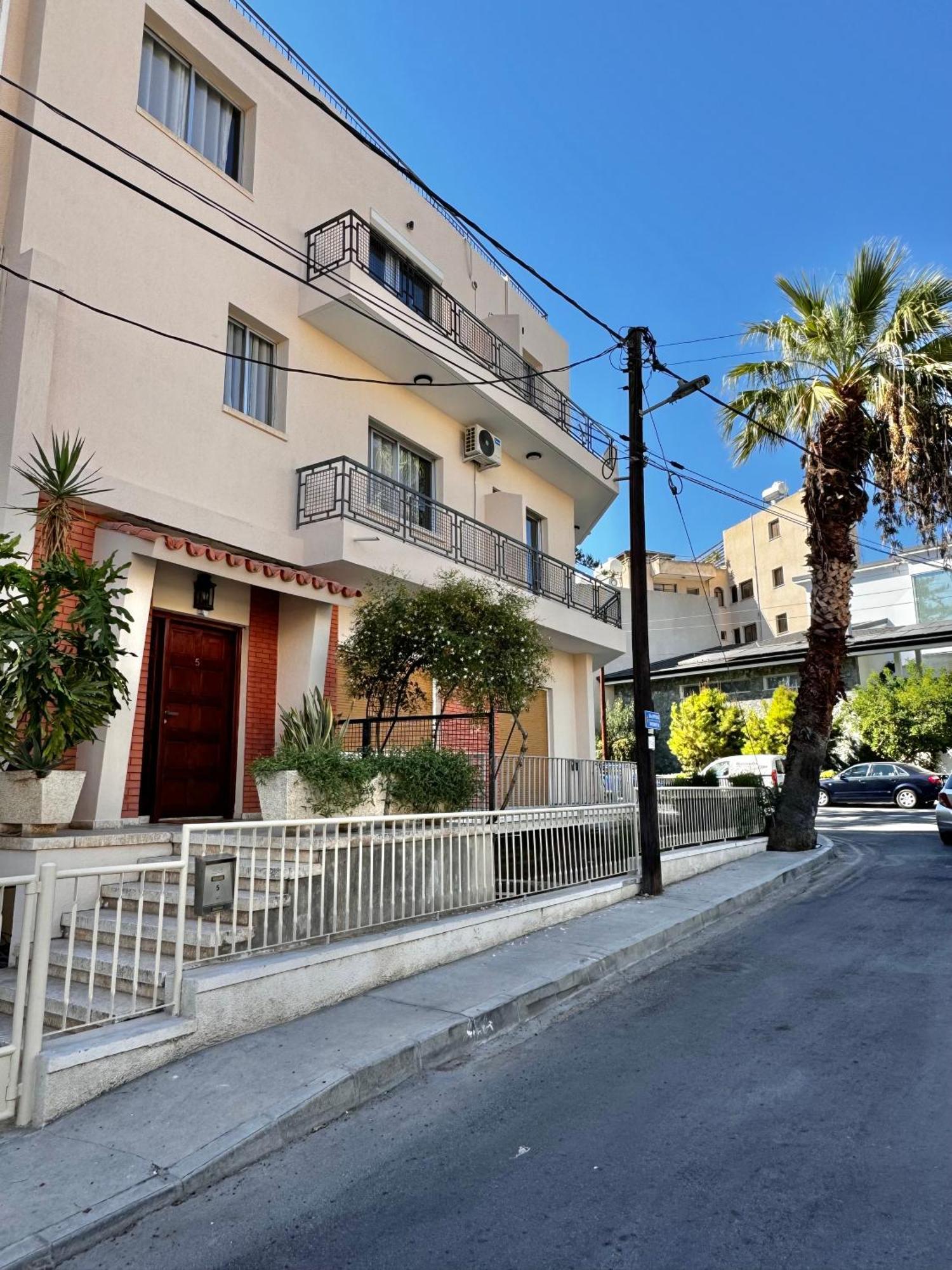 Smart Comfort Studion4 Private Kitchenette Bathroom To 260m Marina Port Old 900m Apartament